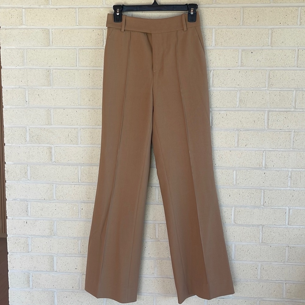 Women’s khaki trousers